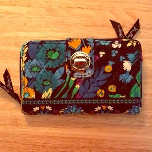 Vera Bradley Turnlock Wallet